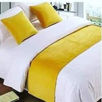 Bed runners+ 2pcs matching Pillow cases - Image 4