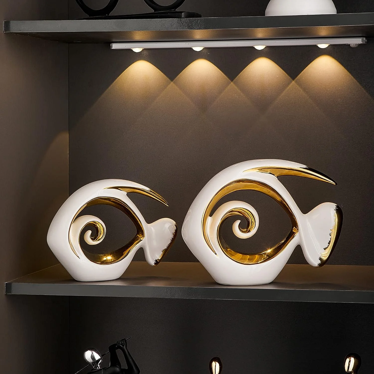 2 Pcs Fish Sculpture - Image 5