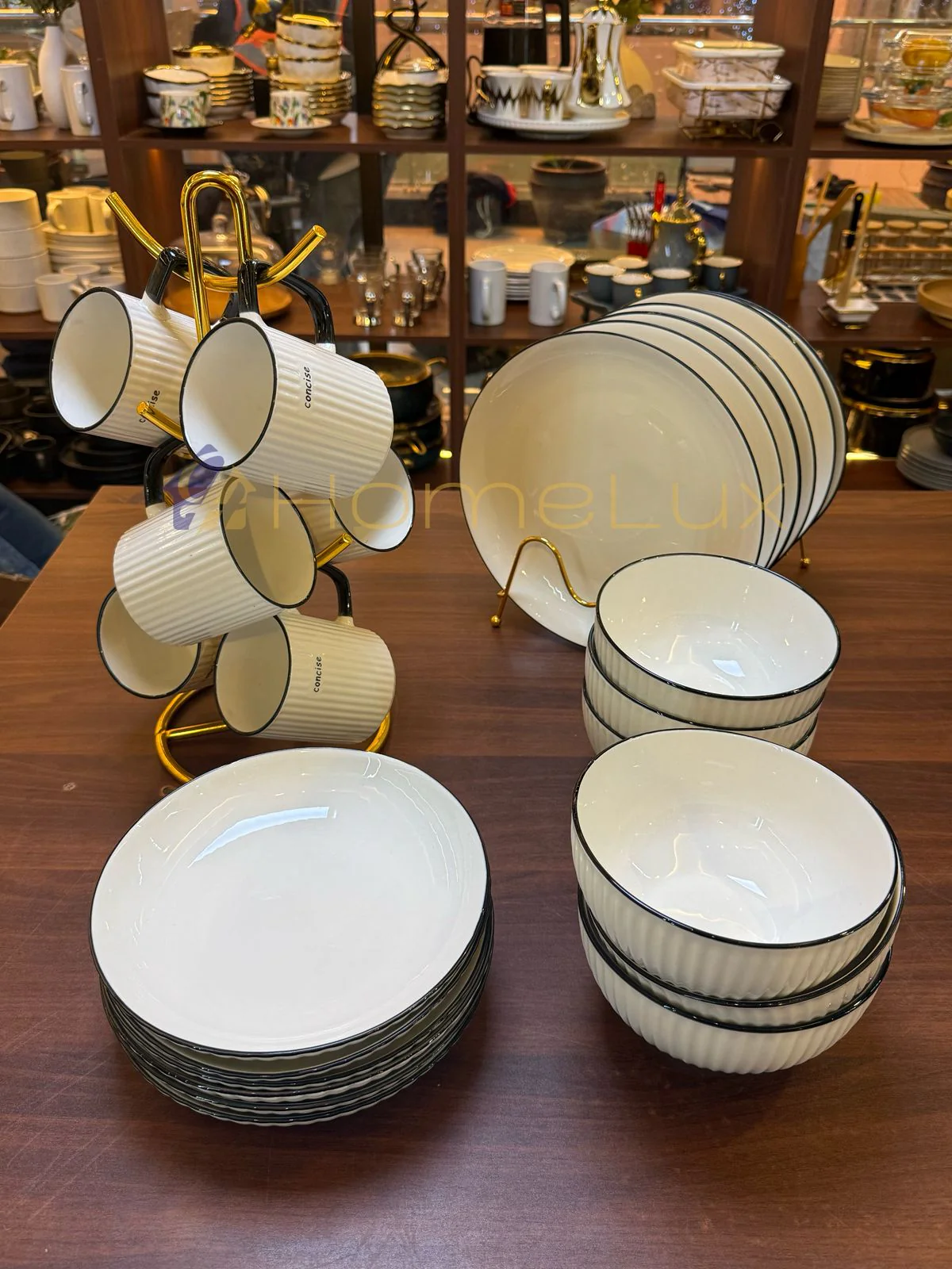 24pcs Japanese Dinner Set - Image 4