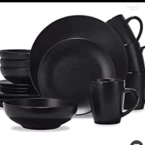 24pcs Ceramic Dinner Set – Plates, Bowls & Cups - Image 8