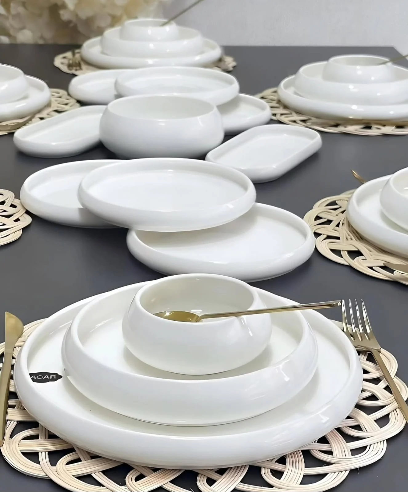 24pcs Premium Ceramic Dinner Set | Elegant & Stylish Tableware for Modern Homes in Kenya - Image 2