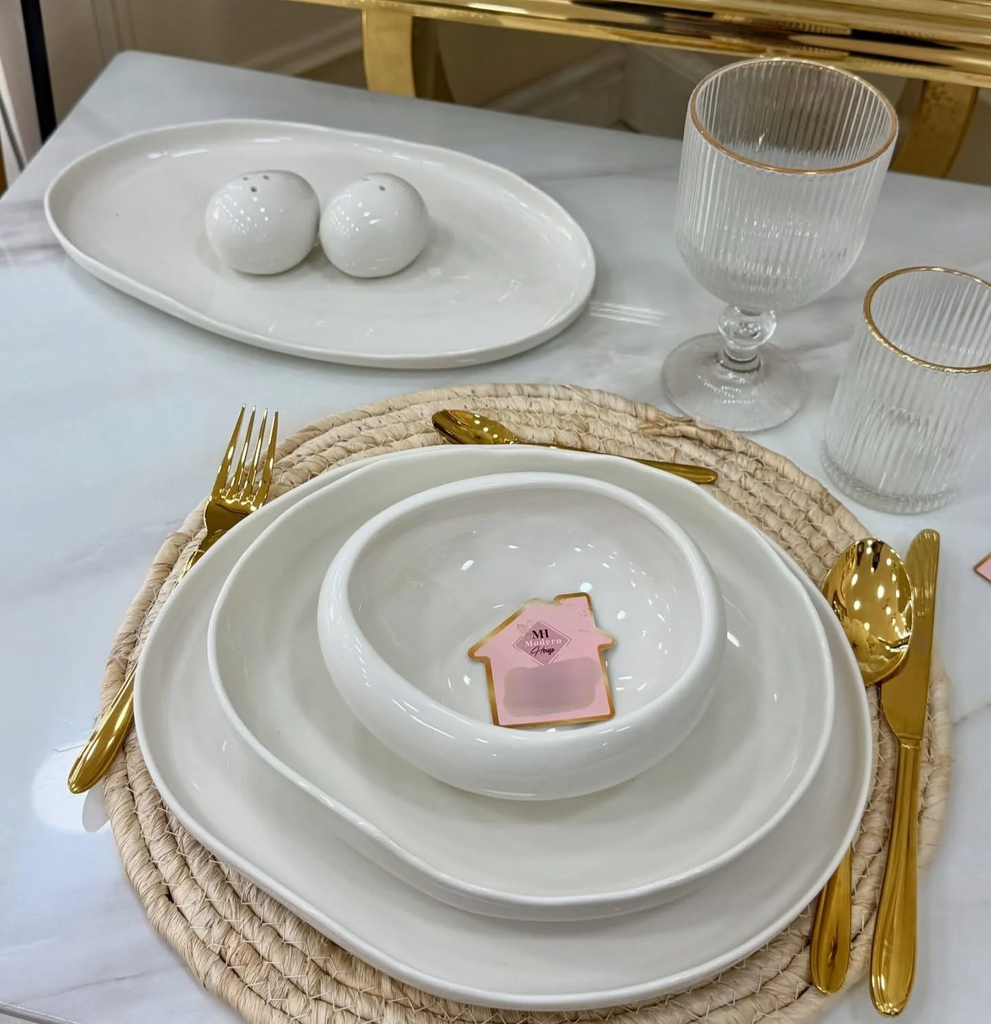 24pcs Premium Ceramic Dinner Set | Elegant & Stylish Tableware for Modern Homes in Kenya - Image 4