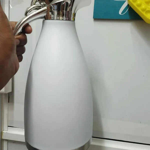 2ltrs Stainless Steel Vacuum Flask - Image 6