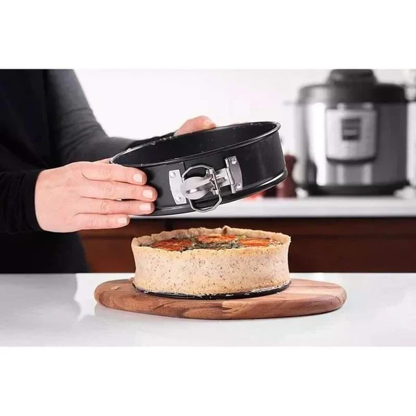 3 in 1 baking cake mould set - Image 3