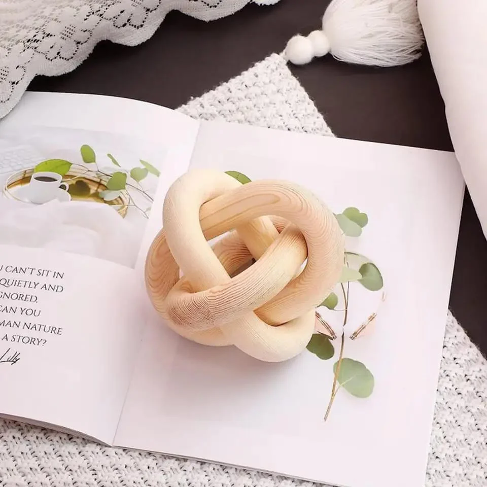 3-Link Wood Chain Link Decor - Image 3