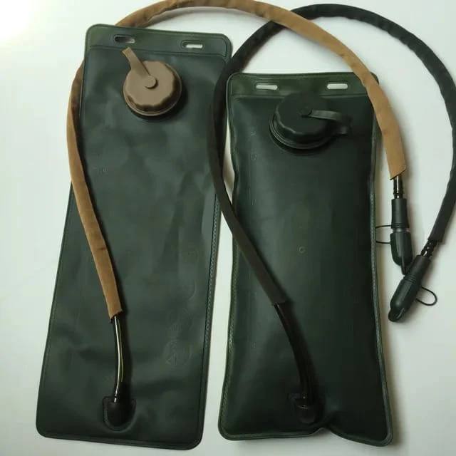 3 Ltrs Water Bladder for camping or hiking or bicycle riding - Image 3