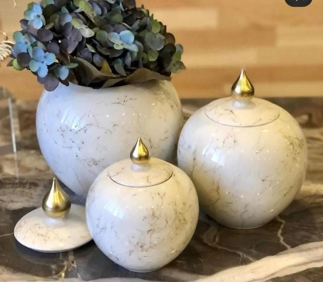 3 PIECE DECORATIVE CERAMIC FLOWER POT - Image 3