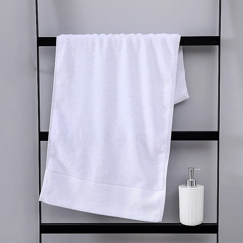 3-Piece Luxury Hotel Bath Towel Set – Ultra Soft & Highly Absorbent Cotton - Image 3