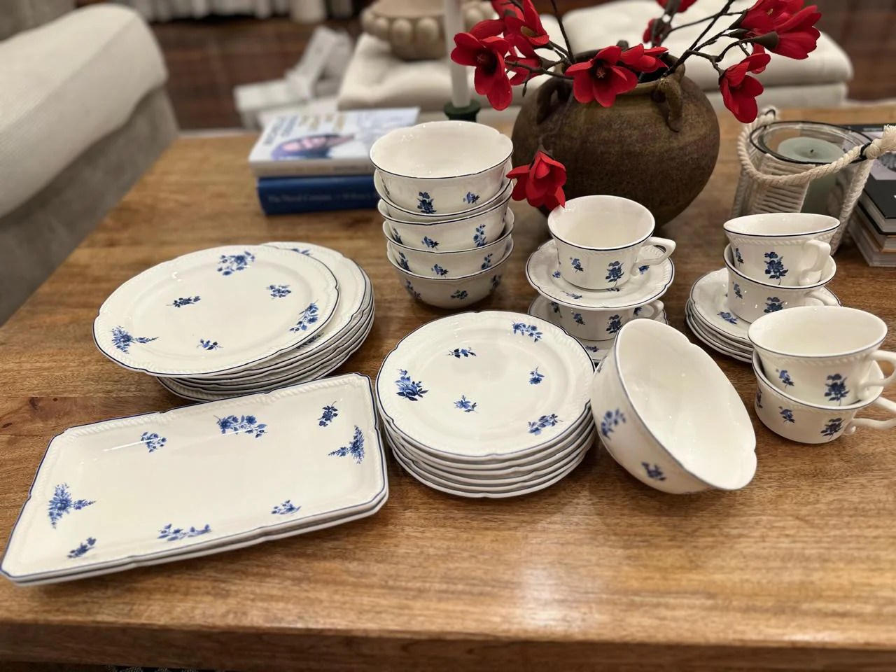 32-Piece White Floral Ceramic Dinner Set | Complete Dining Set with Cups, Saucers, Bowls & Platters - Image 3