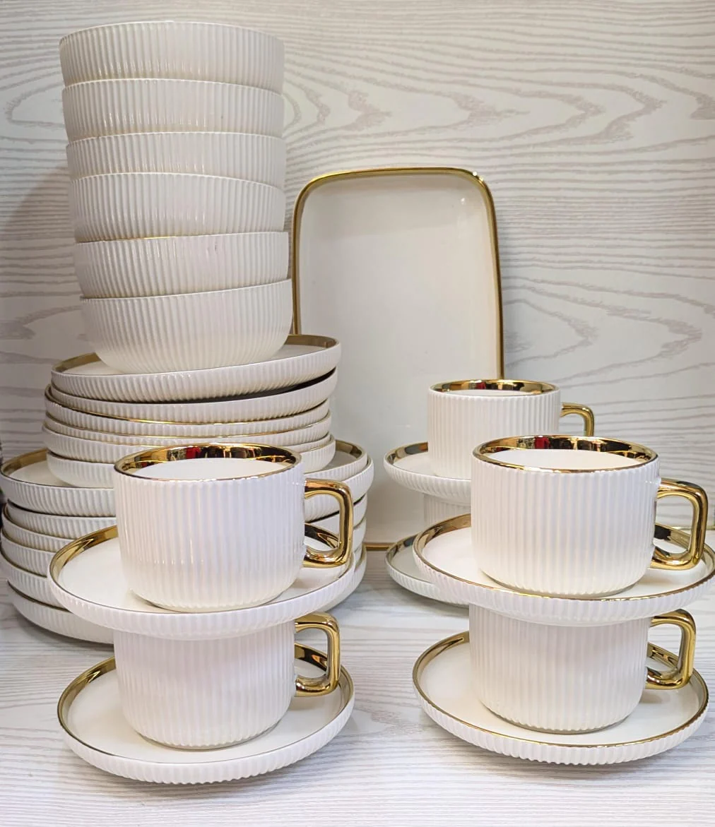 32pcs Elegant European Porcelain Dinner set - Image 2