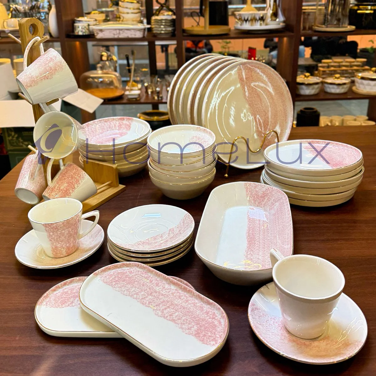 39pcs Elegant Double Glaze European Porcelain Dinner Set - Image 6