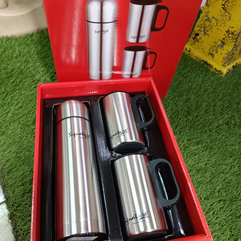 3pcs Vacuum Flask and Cup Gift Set Keeps Drinks Hot or Cold for 12 Hours - Image 3