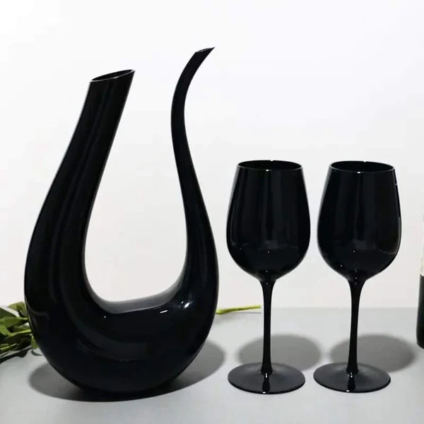 6pcs Black Glass Goblets - Image 4