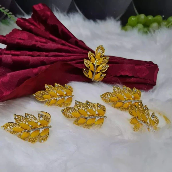 6pcs Luxurious napkins - Image 2