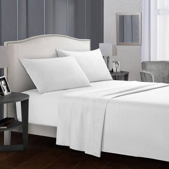 6pcs Plain White Bedsheets 6*7 - Image 3