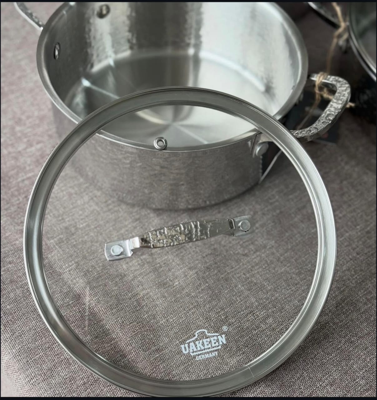Uakeen 6PCS Tripply Stainless Steel Cookware Set | Hammered Design with Lids | Premium Cookware in Kenya - Image 2