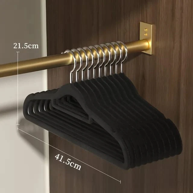 10pcs velvet hangers - Image 13