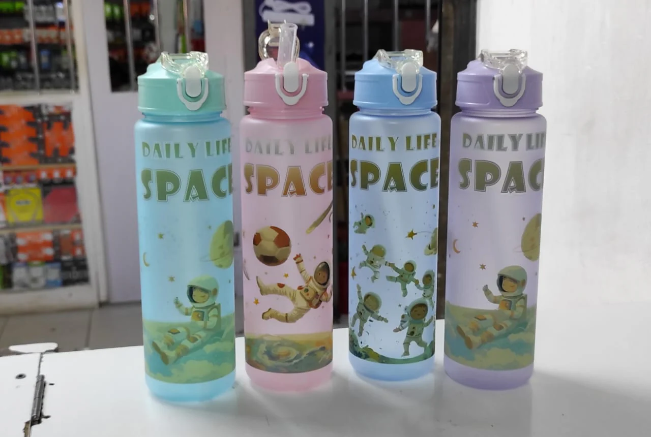 850ml kids space water, space frosted water bottle, kids water bottle, Lets go space kids water bottle - Image 3