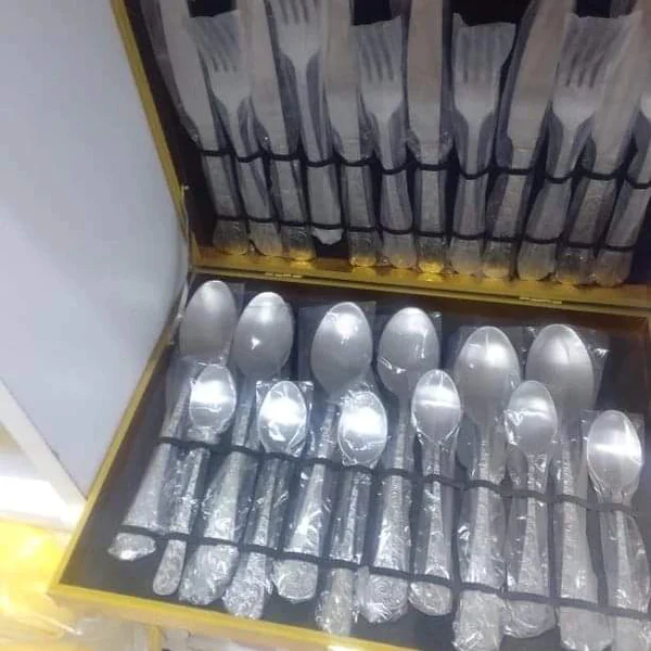 Assorted Briefcase 24Pcs Cutlery Set - Image 4