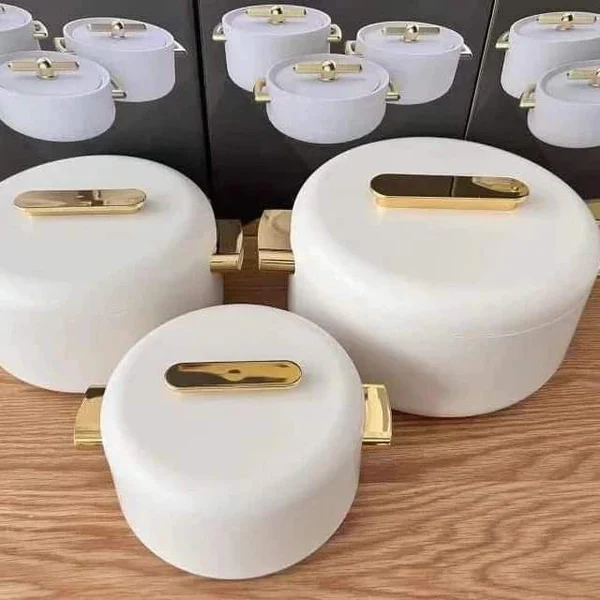 Assorted Luxurious insulated Hotpots - Image 6