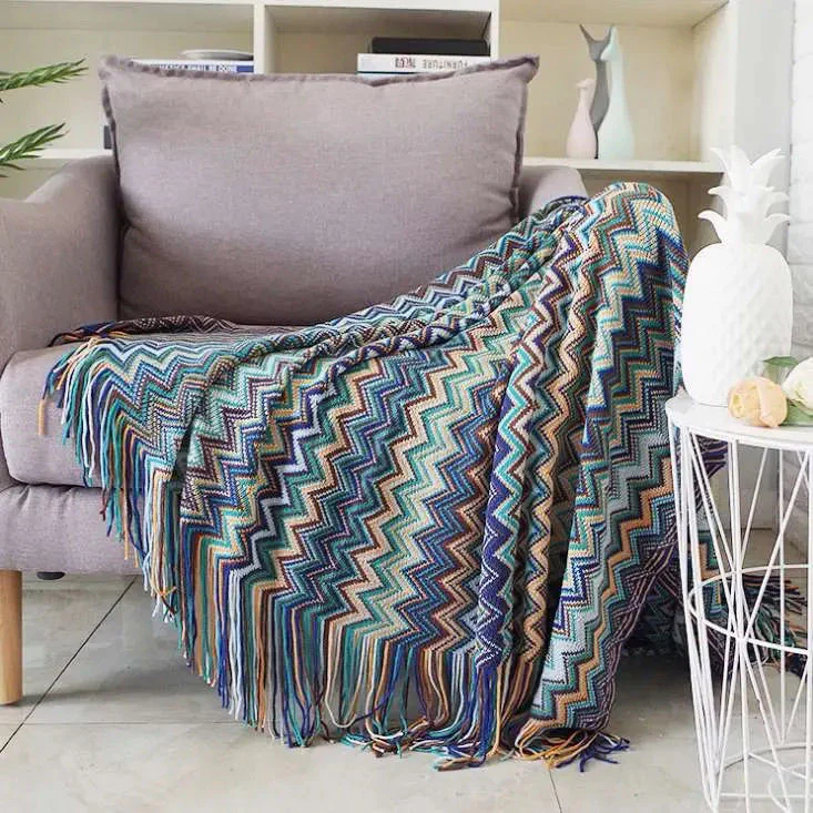 Bohemian Knitted Throw Blanket With Tassel - Image 4