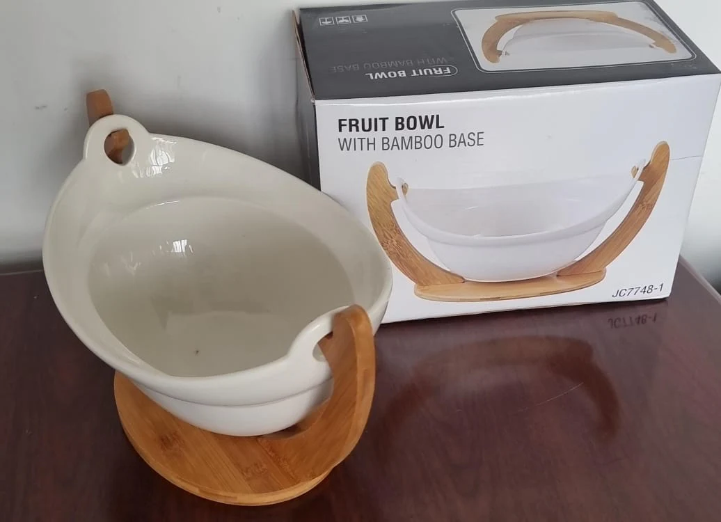 Ceramic fruit bowl on bamboo base - Image 4