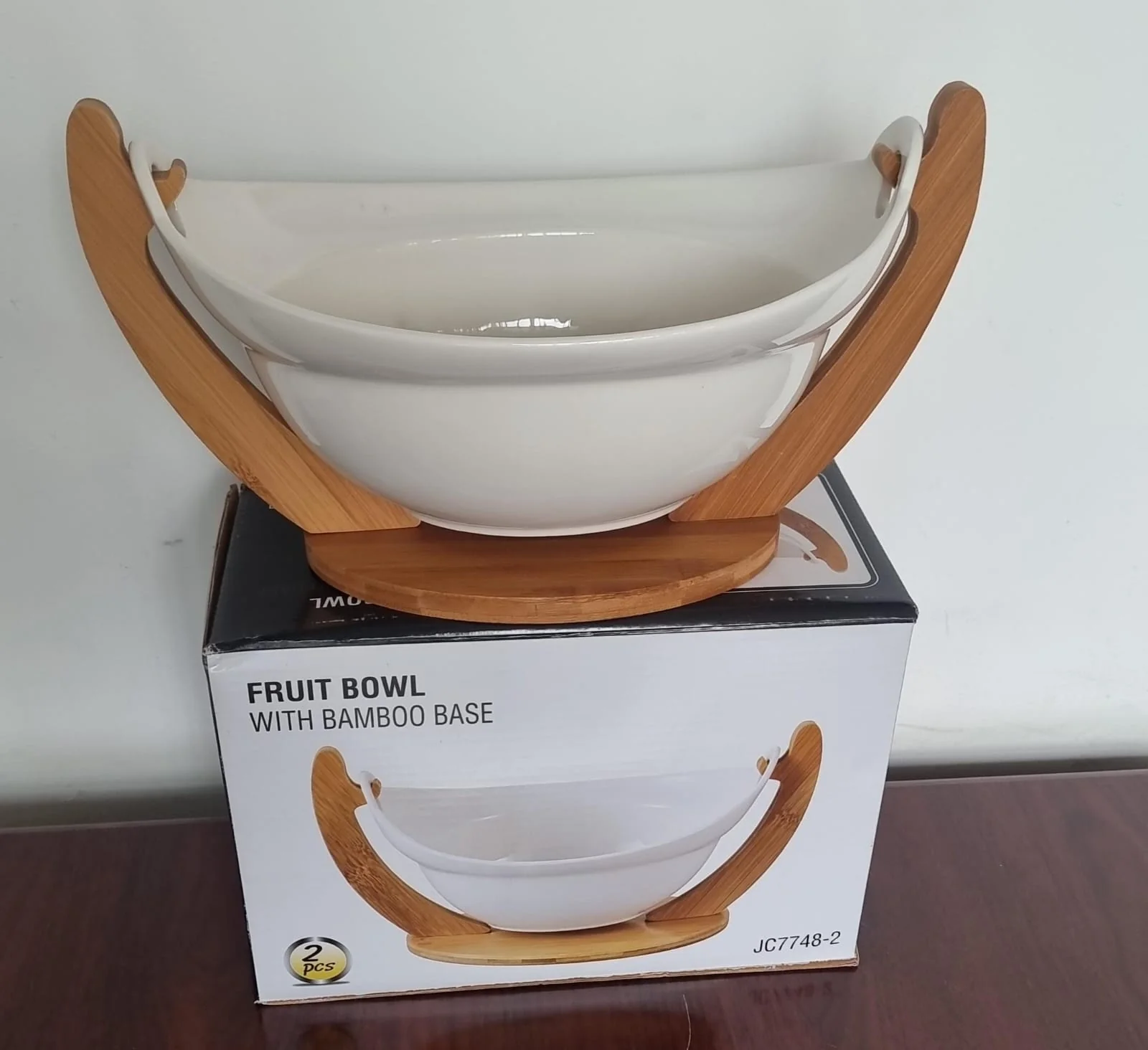 Ceramic fruit bowl on bamboo base - Image 5