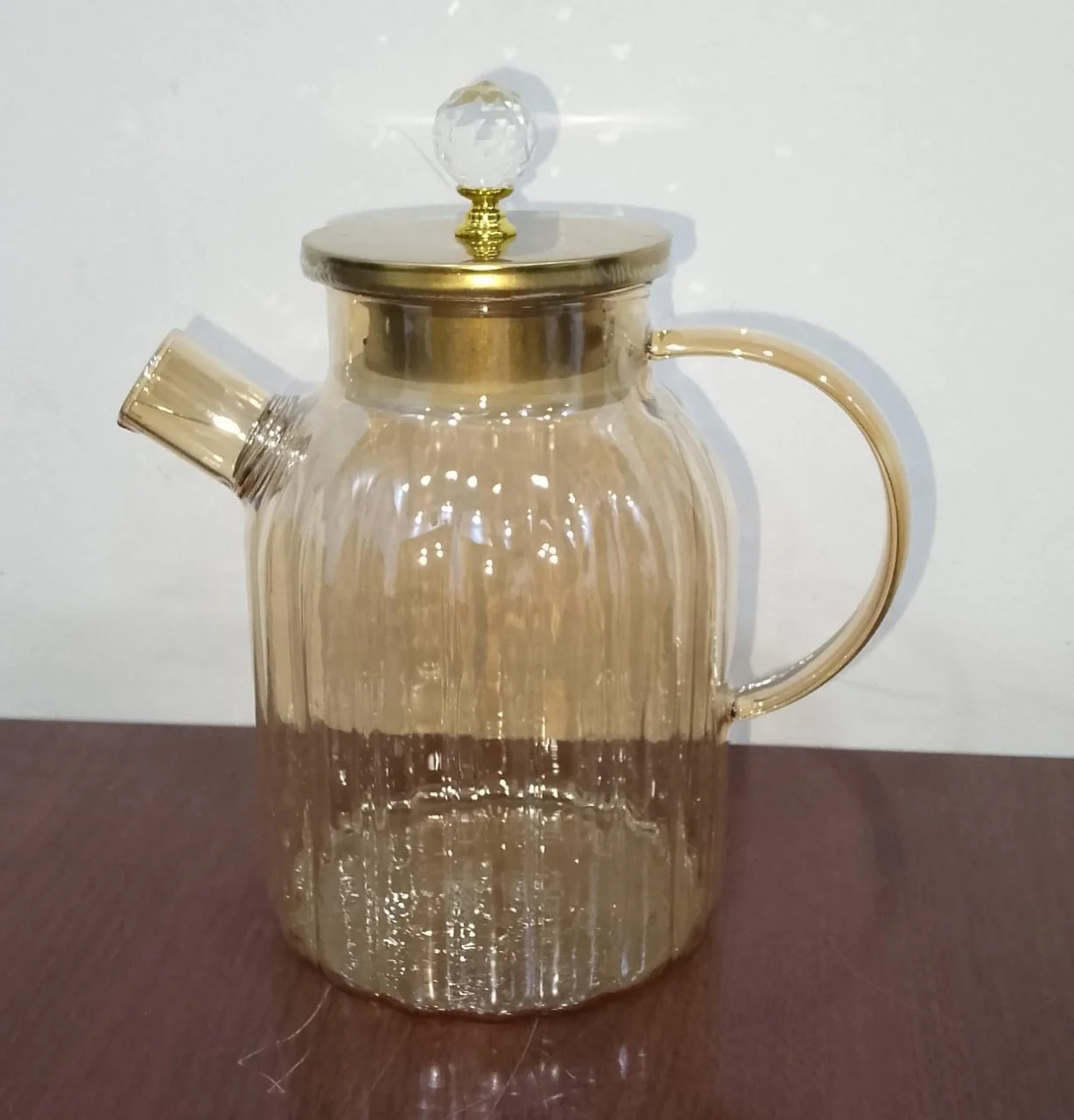 Chapin 1800ml golden glass pitcher tea pot with a spring sieve - Image 5