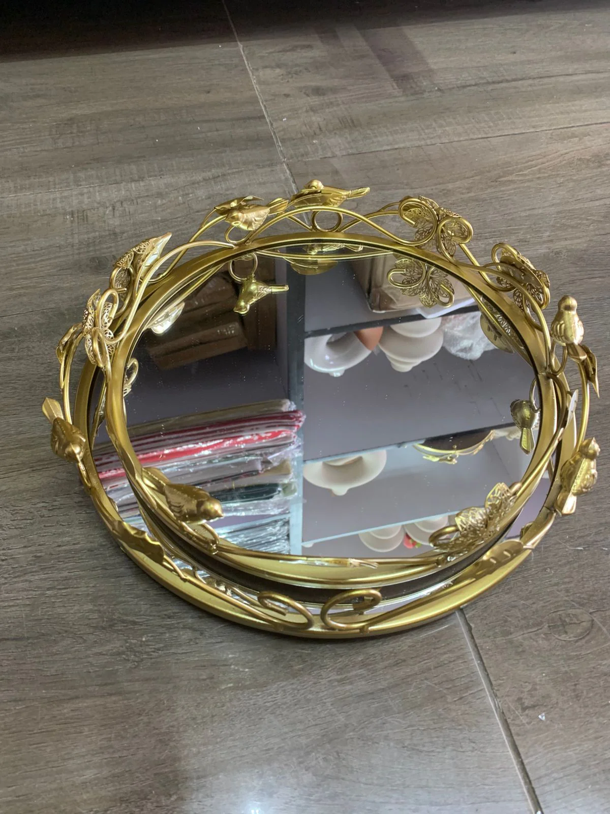 Circular European Style Decor Vanity Tray - Image 3