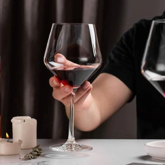 Classic Swirl Wine Glass - set of 6 - Image 2