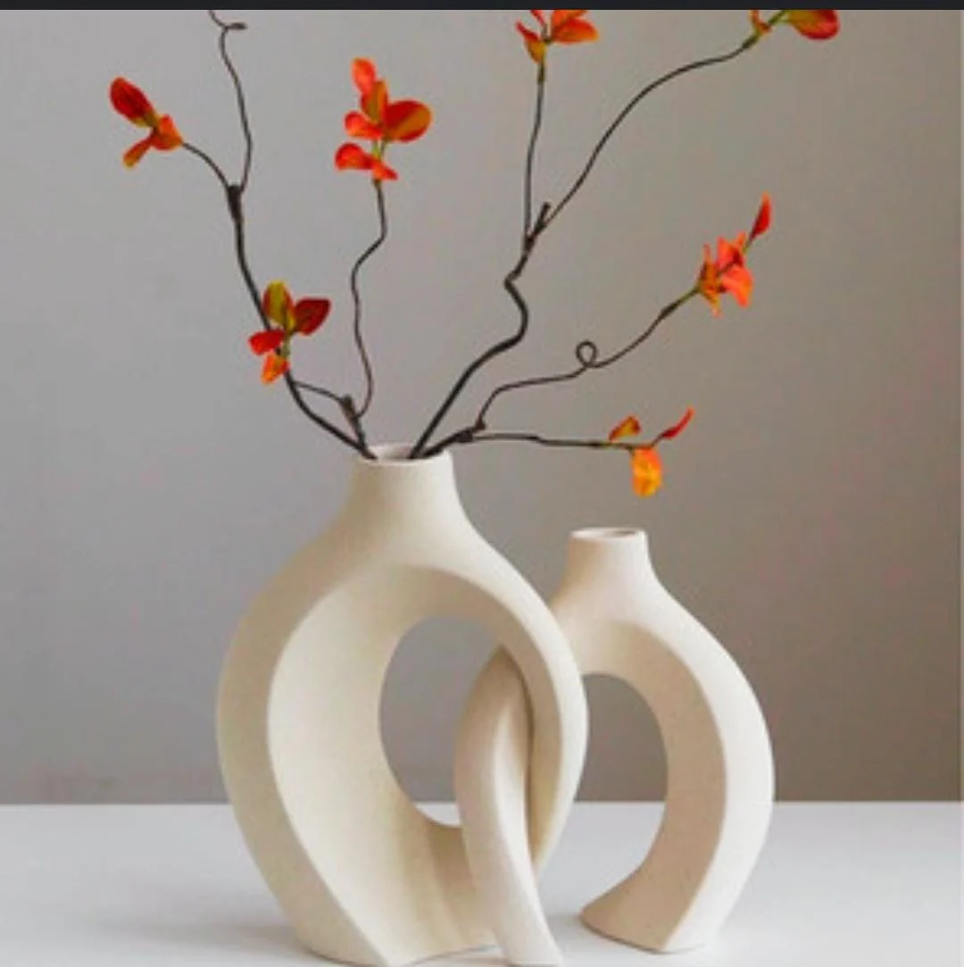 Classy Ceramic Snuggle Interlocking Vase Home Decoration - Image 2