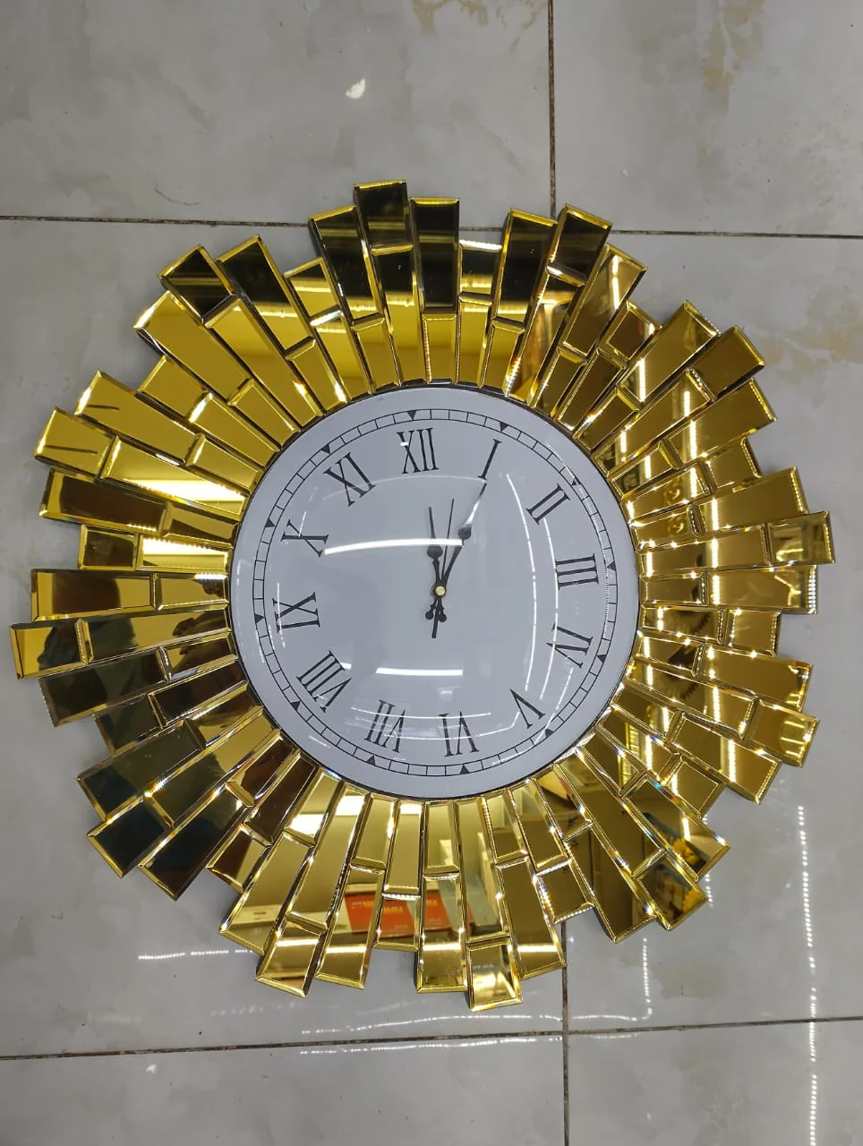 Classy Mirrored Wall clock - Image 3