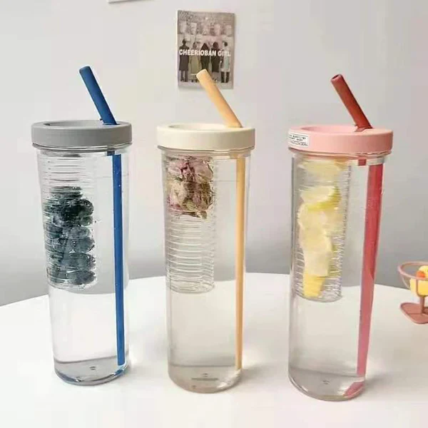 Clear Acrylic 800ml Smoothie Tumbler With Foldable Straw - Image 2