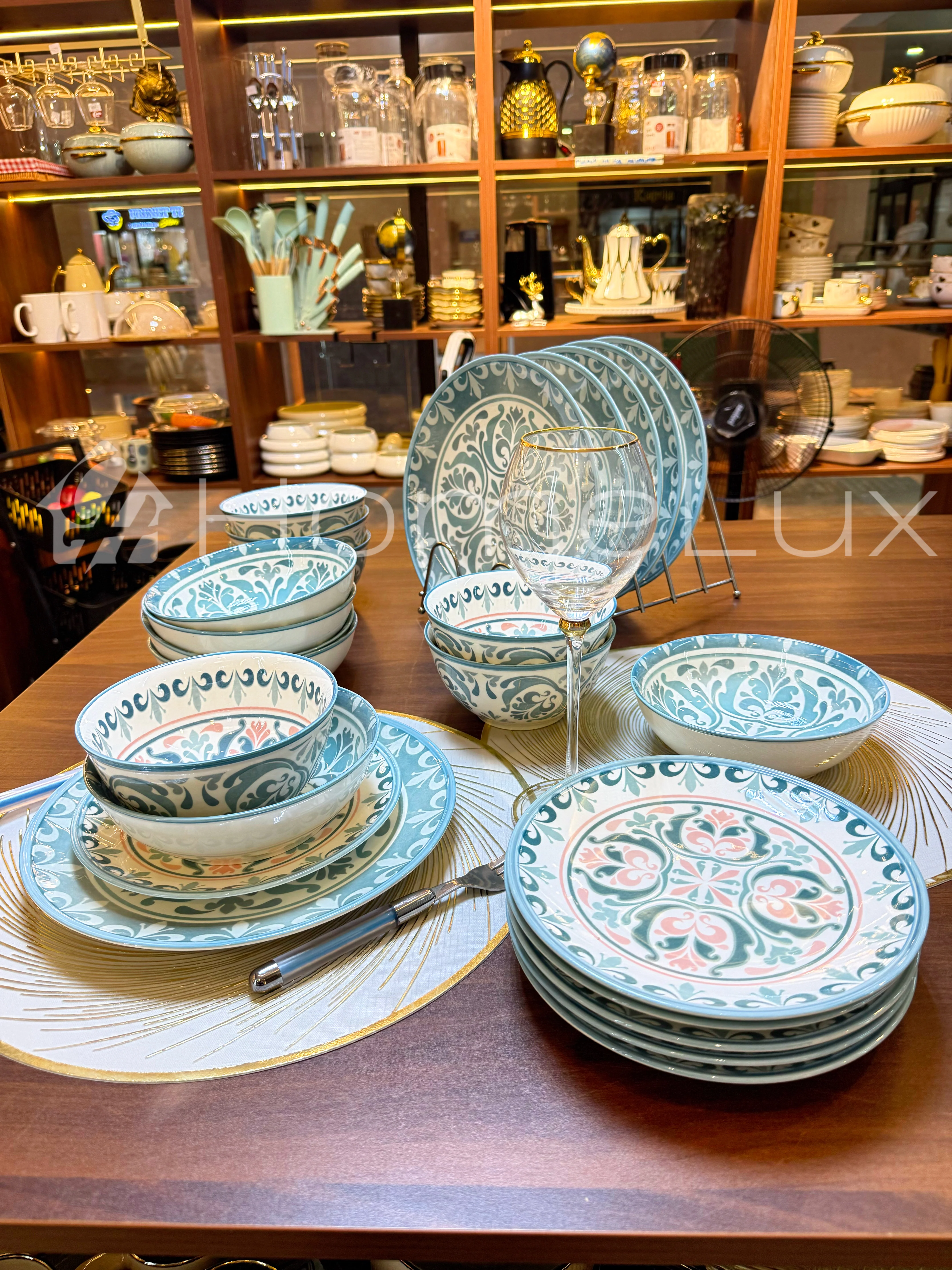 Danny Home Premium 24-Piece Porcelain Dinner Set | Plates & Bowls Set - Image 4