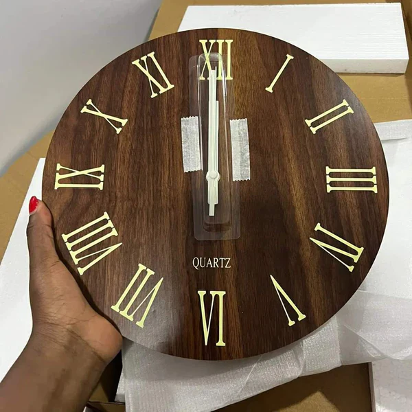 Decorative Luminous Wall Clock - Image 5
