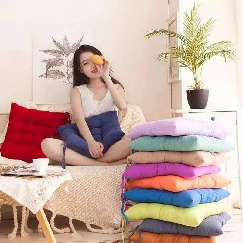 Dining chair/Lean Back Pillows - Image 5