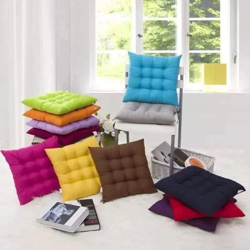 Dining chair/Lean Back Pillows - Image 6
