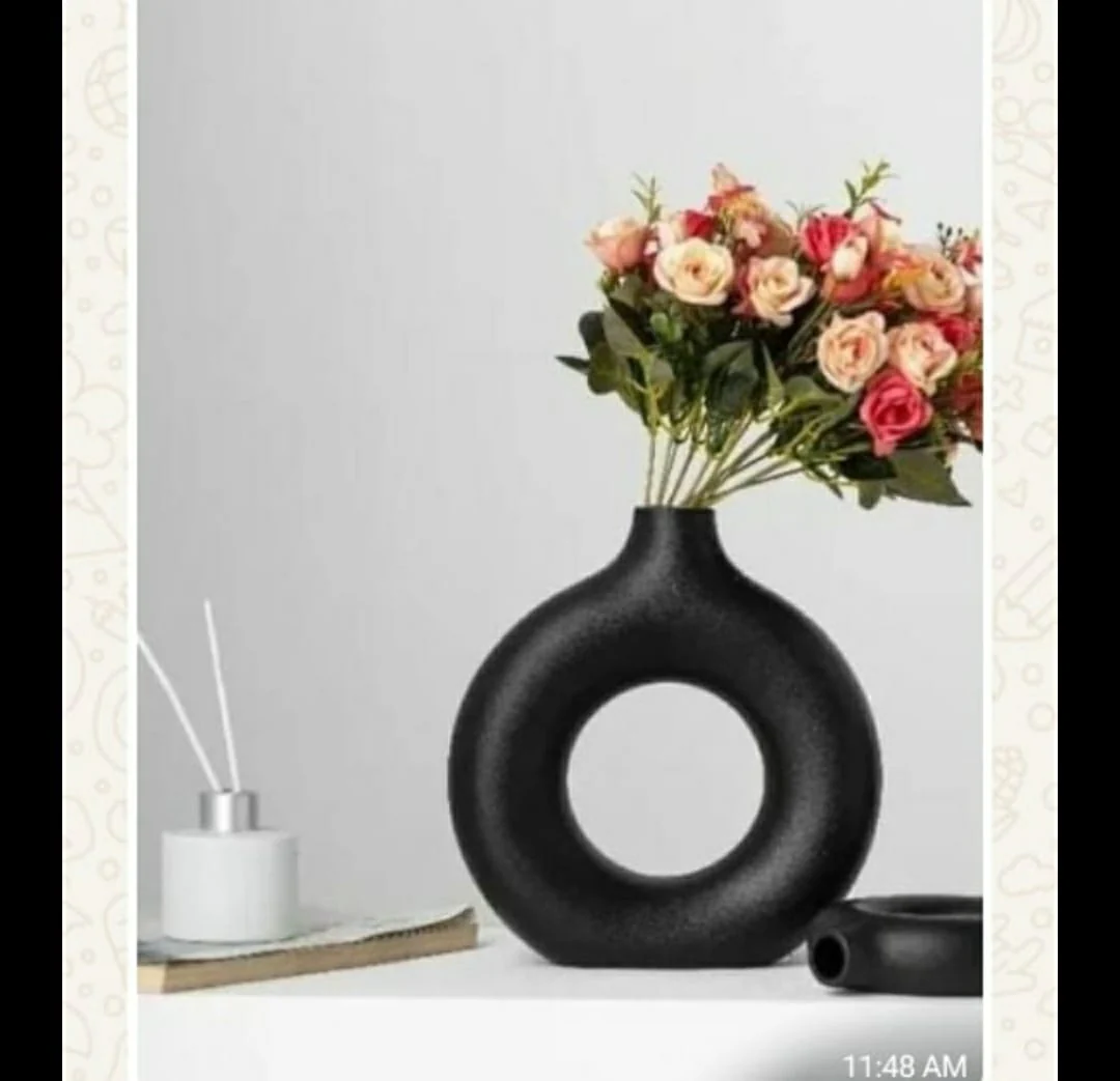 Doughnut  Vase - Image 5