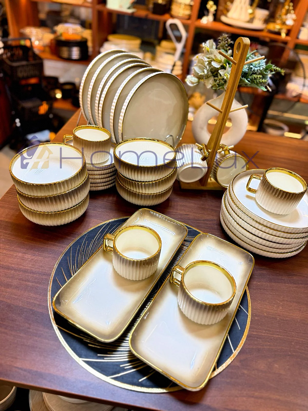 32pcs Porcelain Dinner Set (Elegant European Style) – 6 People - Image 5