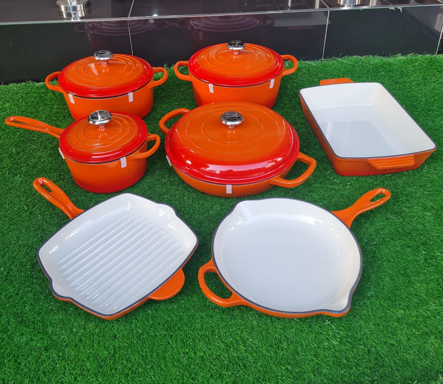 Enamel Cast iron cooking pots Ceramic Enamelled Cast Iron Cookware Set, Oven and Grill Safe - Image 8