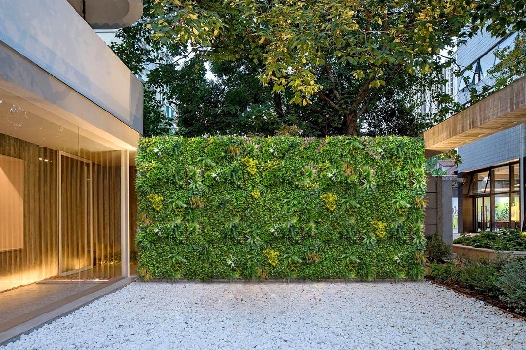 Artificial Boxwood 100% UV Outdoor Creeper Vertical Garden Green Panels Fence Leaves Home Décor Tiles (100 cm x 100 cm) - Image 7