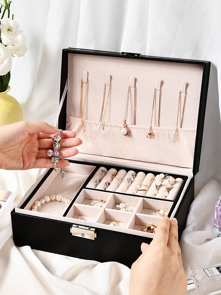 Exquisite Large Capacity Travel Jewelry Bag / Jewelry Organizer - Image 6