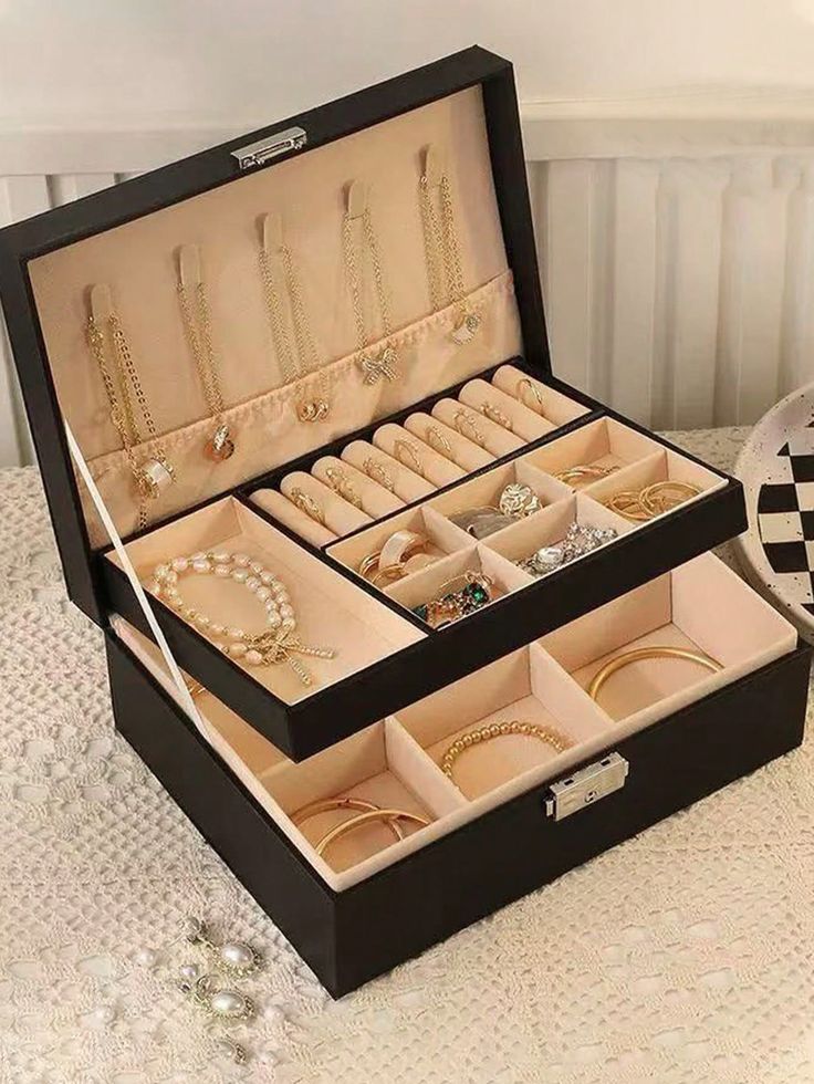 Exquisite Large Capacity Travel Jewelry Bag / Jewelry Organizer - Image 7
