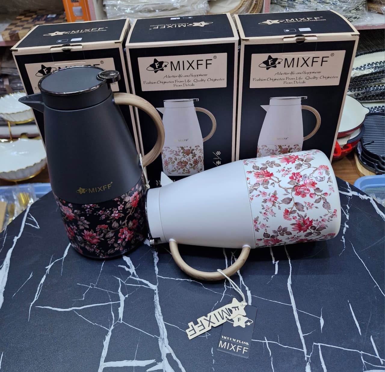 Feenik 2L Vacuum Flask | Unbreakable Insulated Flask, Keeps Hot 24 Hours - Image 18