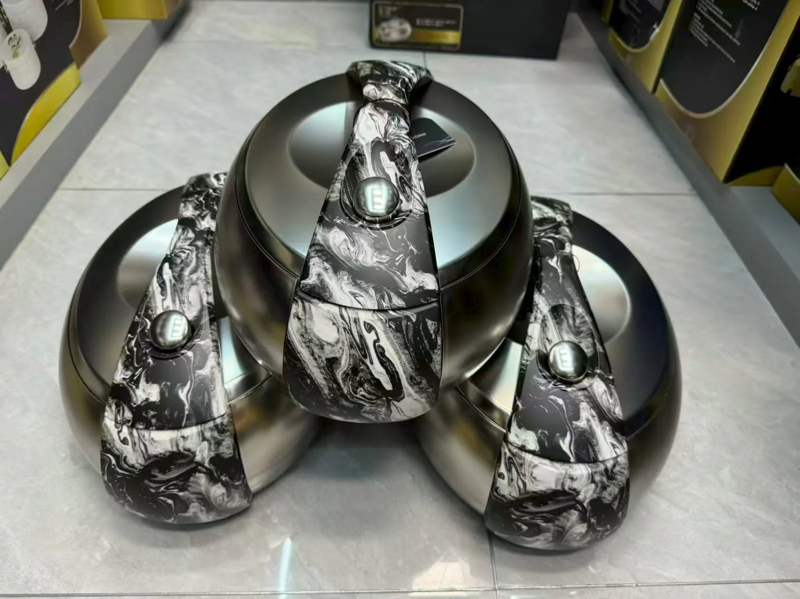Forever Gold Luxury Food Warmer Set – Silver Plated Oval Hot Pots 4L × 3pcs Buffet Serving Set Kenya - Image 4