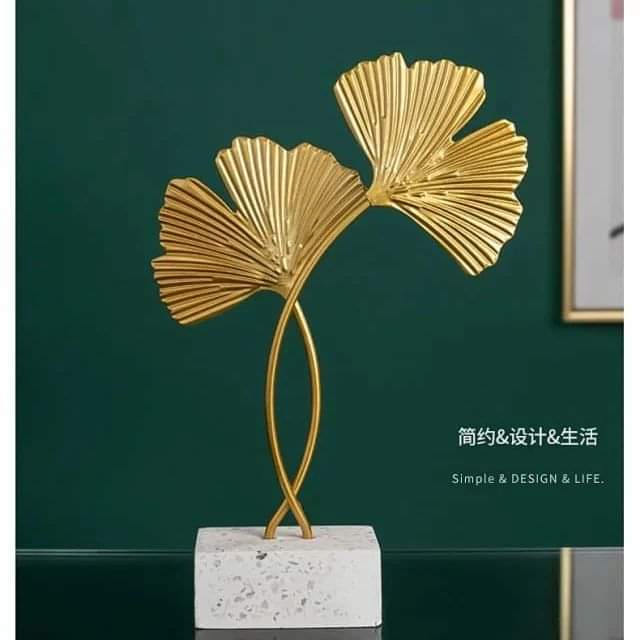 Gold and White decor - Image 2