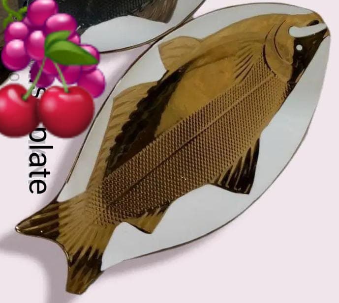 Gold fish plate Big  1pc - Image 2