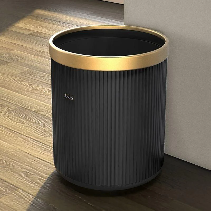 High quality & easy to clean dustbins - Image 2