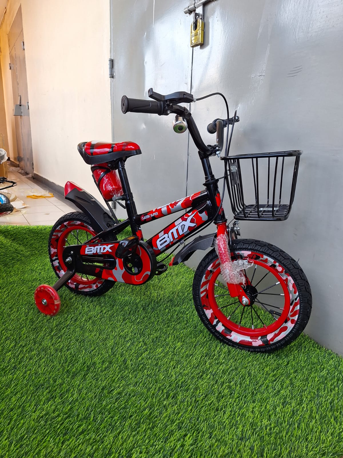 Kids Bike Bicycle Size 12 - Image 6