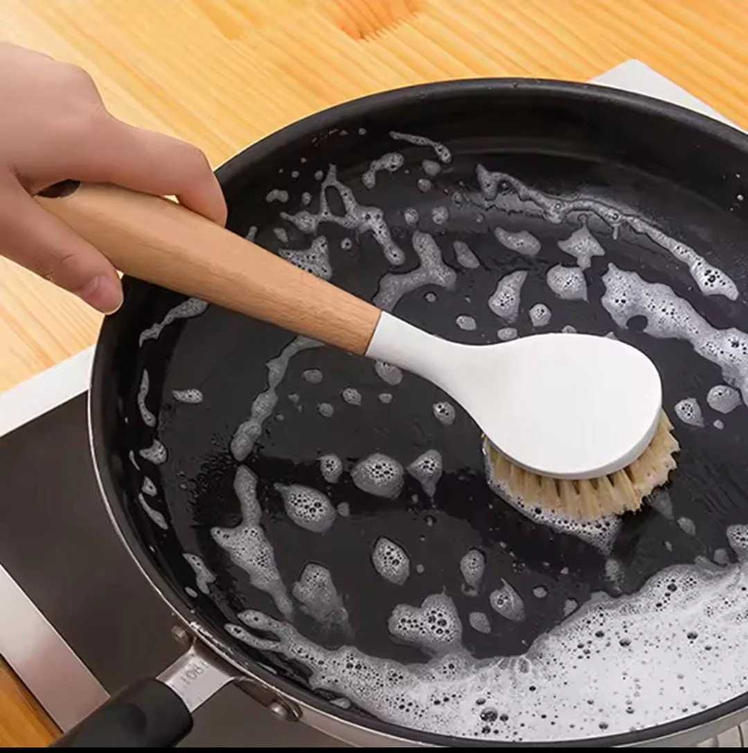 Kitchen /surface cleaning brush with wooden handle 2pcs - Image 4